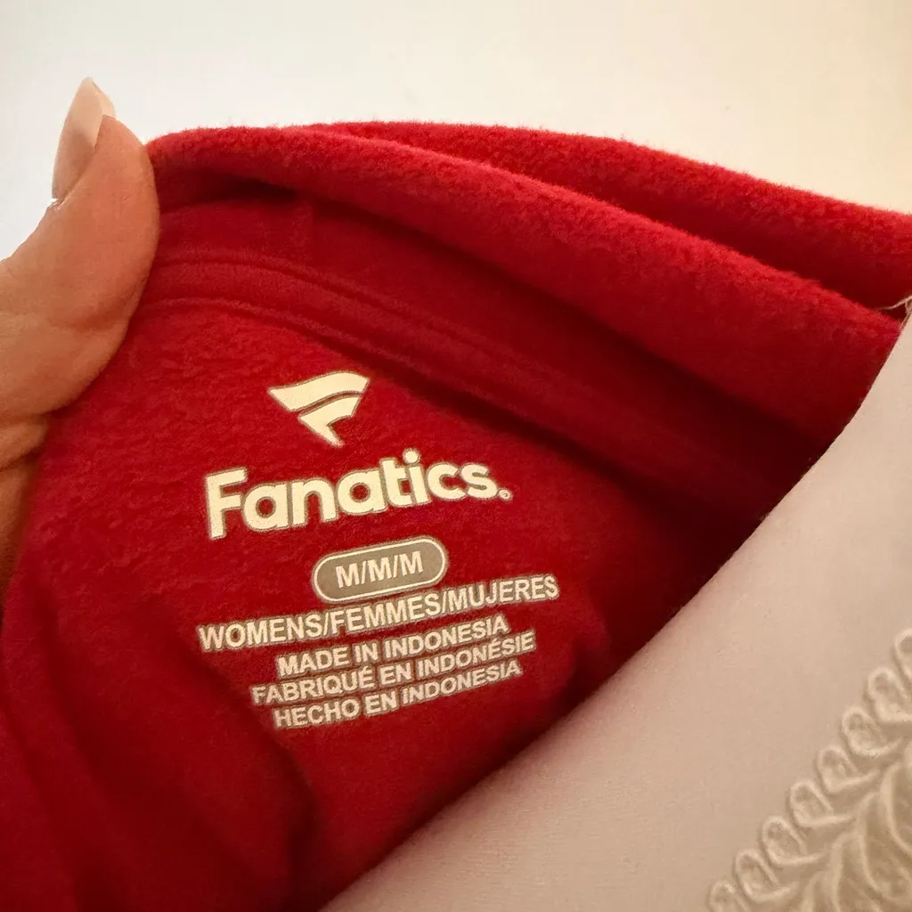 Fanatics Red and White Hoodie - Image 6