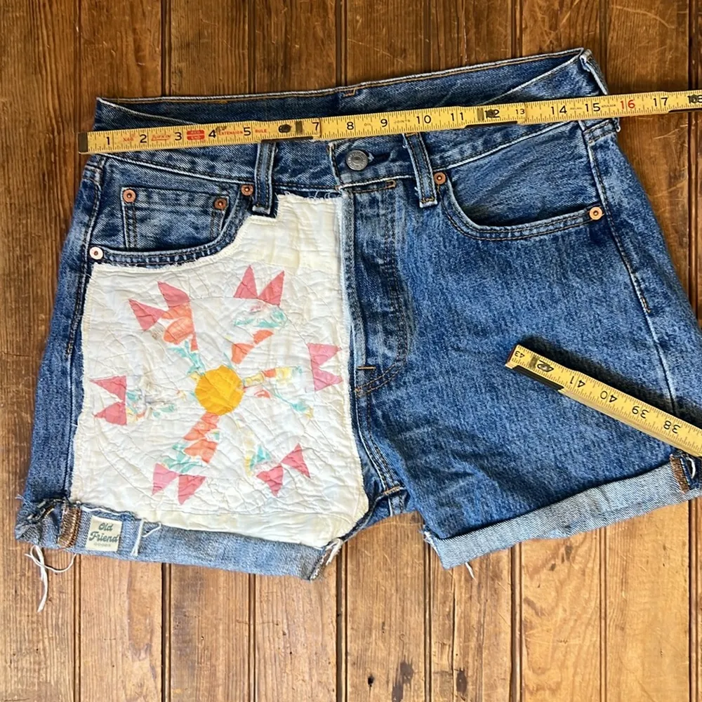 Vintage Levi’s Button fly Denim remade by hand Patchwork Women Shorts size small - Image 2