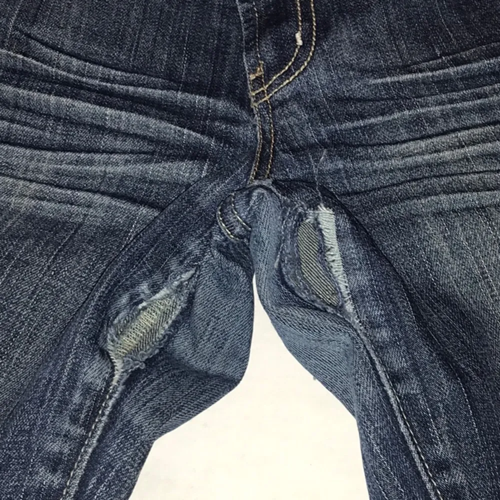 American Eagle jeans - Image 3