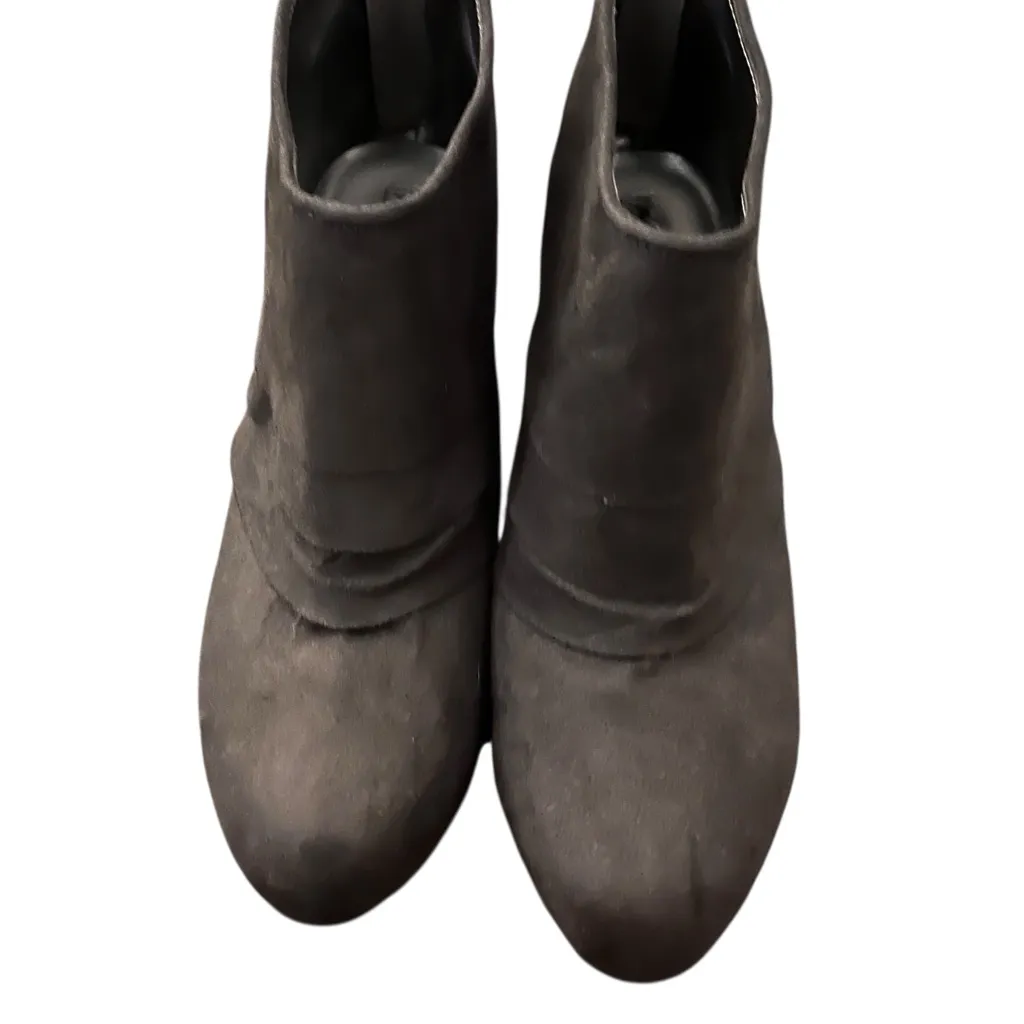 Mossimo Layered Faux Suede Ankle Booties Back Zip 9.5 Green - Image 2