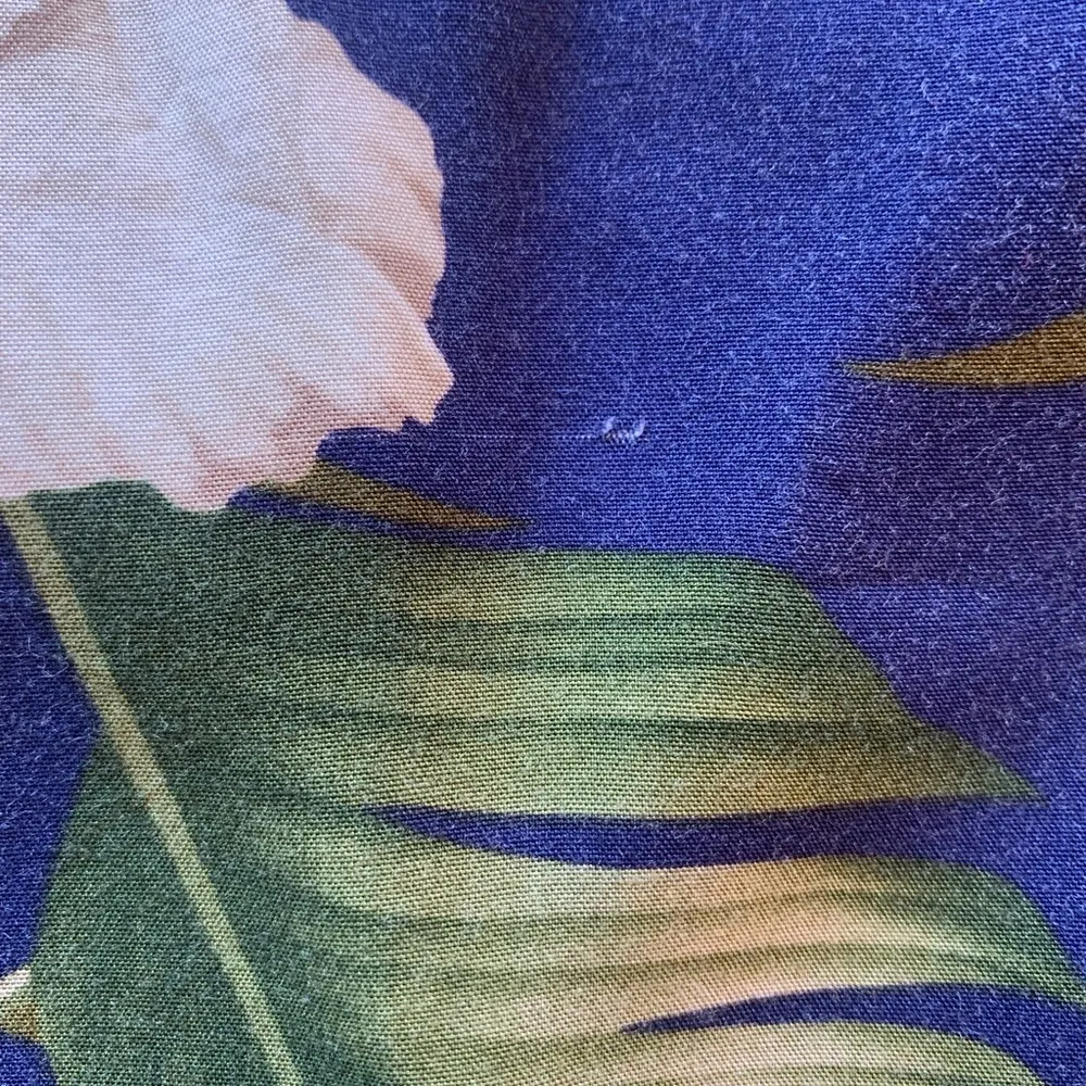 Royal Creations | Floral Button Down Aloha Shirt sz S Blue - Image 9