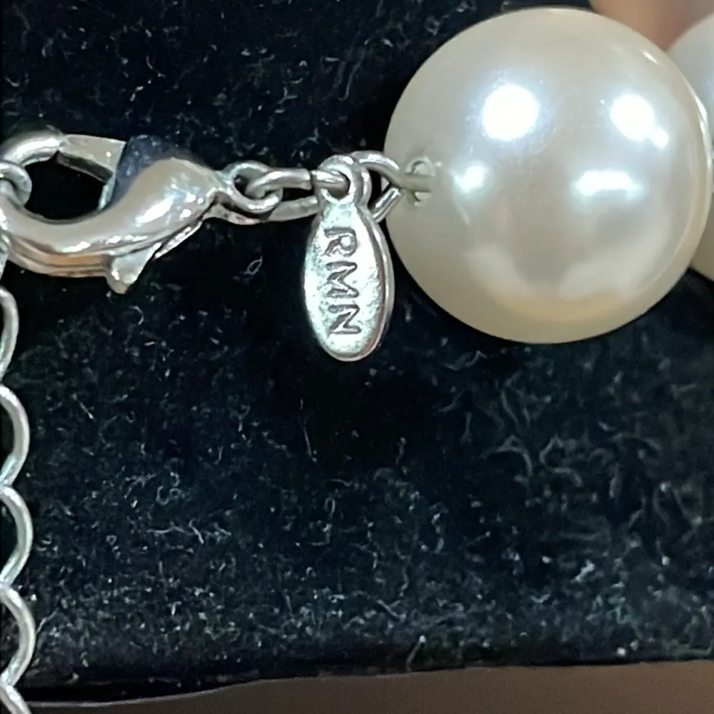 Roman Faux Pearl and rhinestone vintage necklace White - Image 6