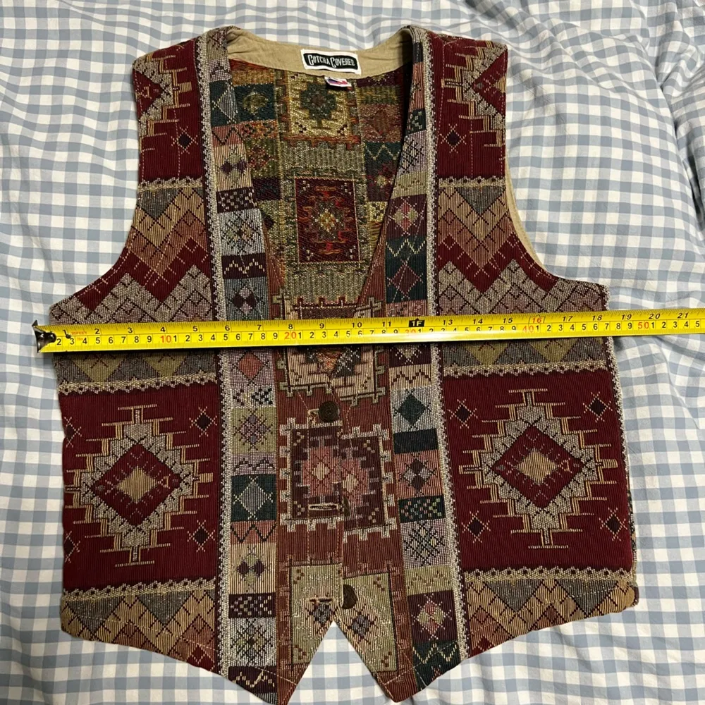 Vintage Patterned Vest Red - Image 2