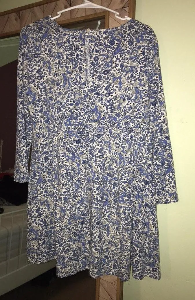 Old Navy Dress - Image 4