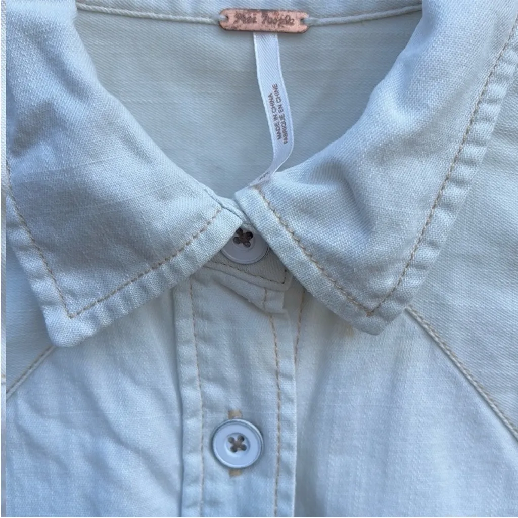 Free People Before Sunrise Ombré Denim
Button Front Shirt Small - Image 10