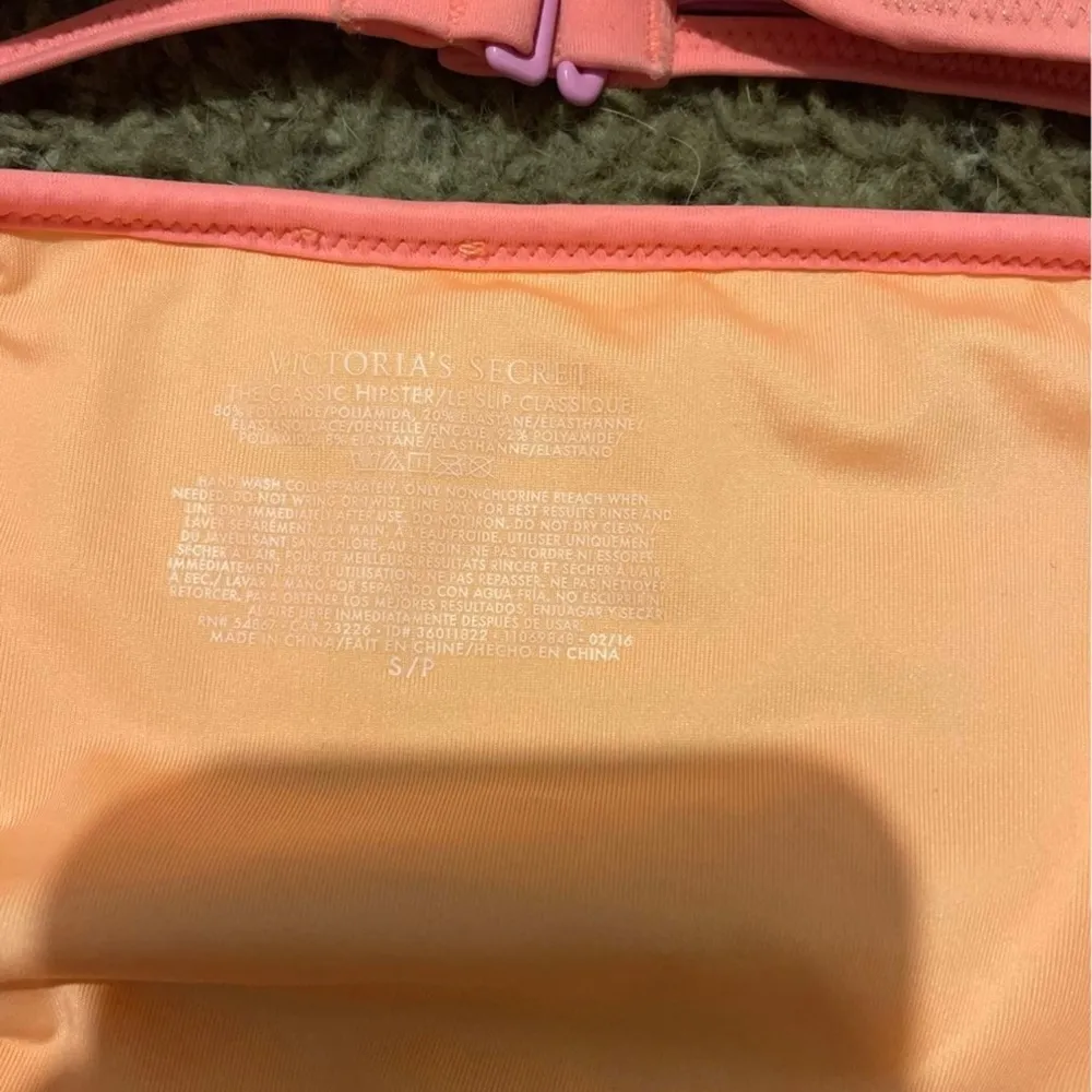 New with tags VS swim! Ombré look, super pretty - Image 3