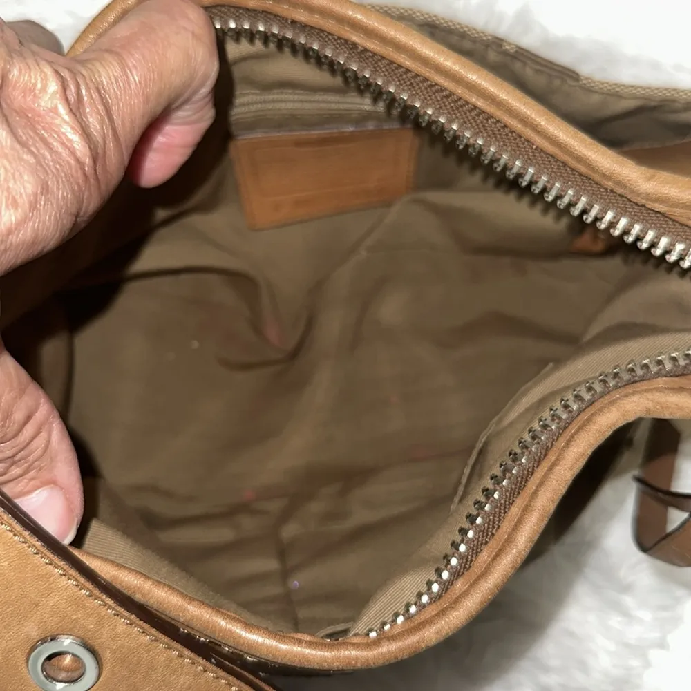 Coach F13359 Tan Leather Cloth Signature-C Shoulder Handbag - Image 13