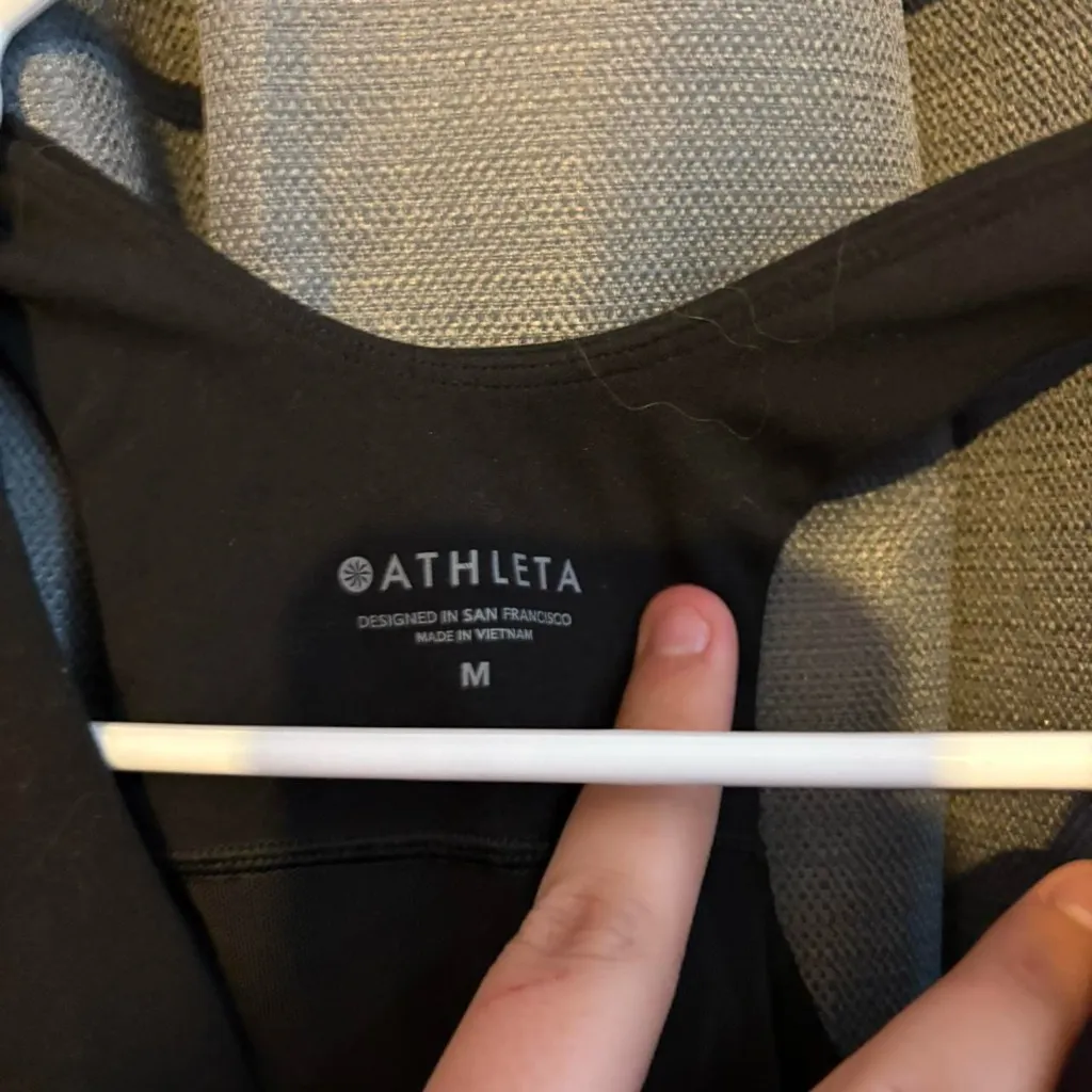 Athleta Black Fitted Crop Tank Top - Image 2