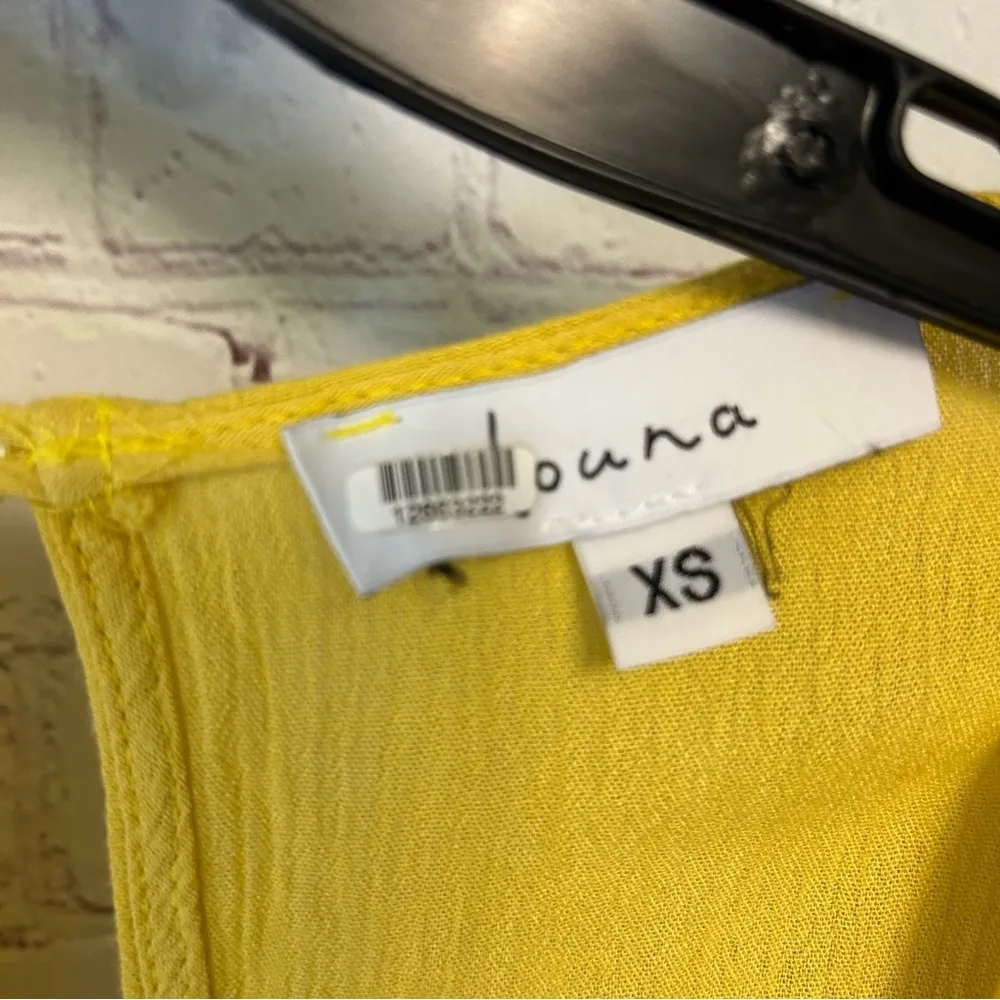 Louna boho chic crinkle shorts romper, flared sleeve, front tie, cutout size XS Yellow - Image 9