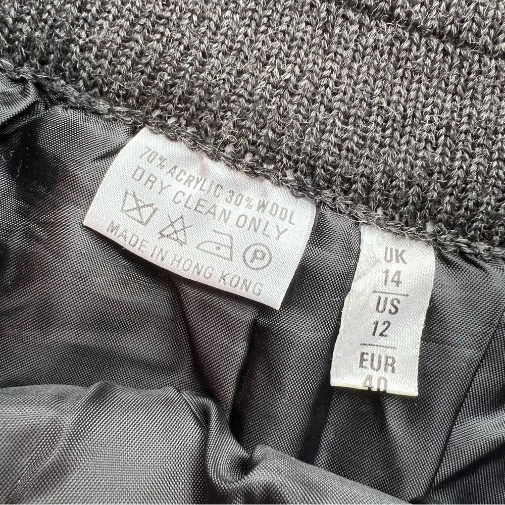 Vintage 80’s Bellino Paris knitted wool blend cardigan & pleated skirt set Gray Size 12 - Image 13