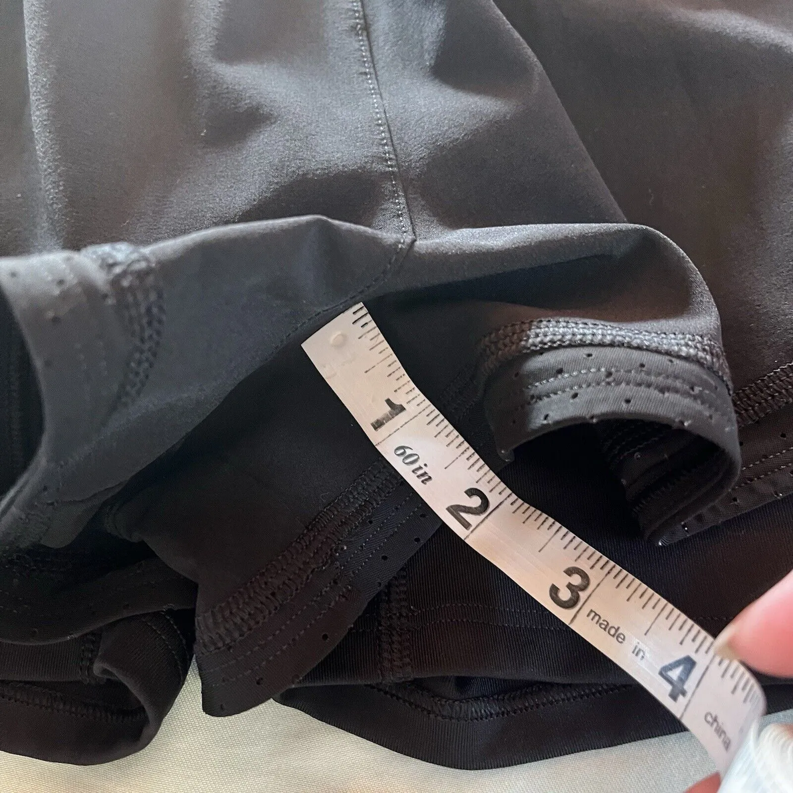 SPANX Women's The Get Moving Short 5" Double Layer Athletic Shorts Black Medium - Image 4