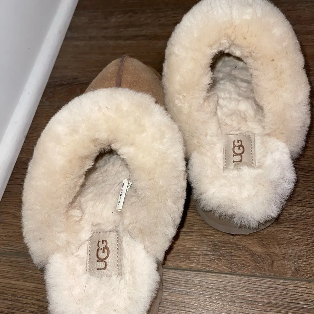 UGG Tan Sheepskin Slippers - Image 3
