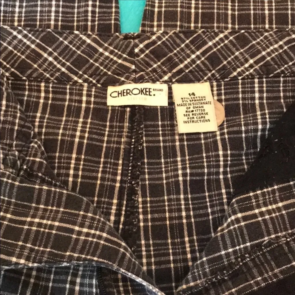 Women’s capris - Image 2