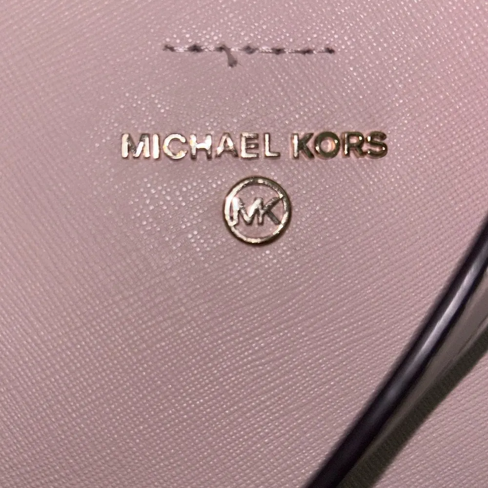 Michael Kors purse - Image 8