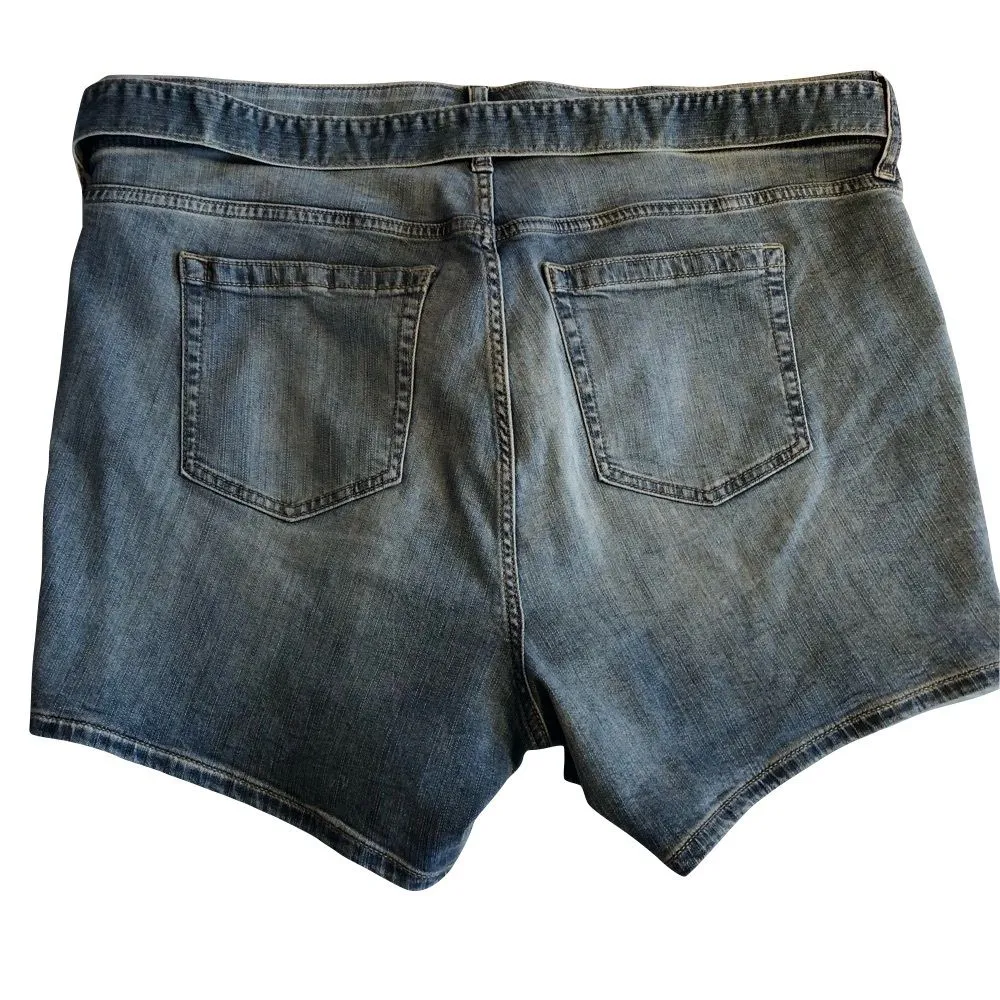 Torrid First at Fit Elastic Waist Jean Shorts with Denim belts - Image 2