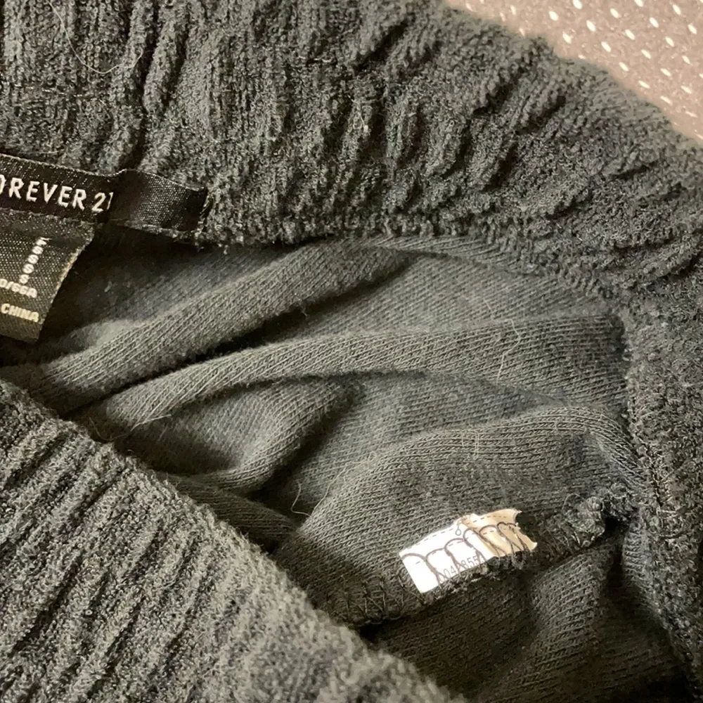 Forever 21  terrycloth shorts - Image 5