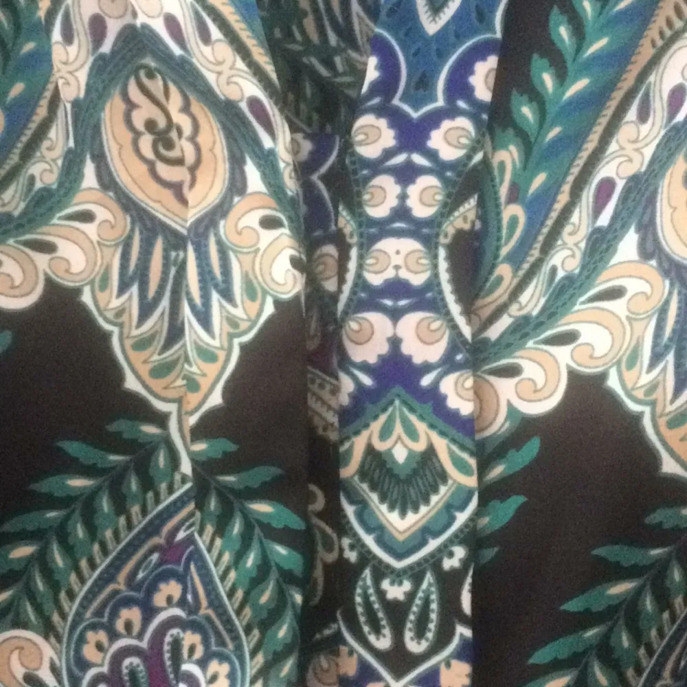 Worthington FINAL MARKDOWN Ladies  blouse petite medium - Image 3