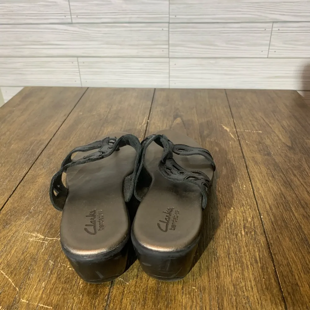 Clarks Bendables Women 9 Leather Comfort Sandals Slides Wedge Heel Black 2inheel - Image 2