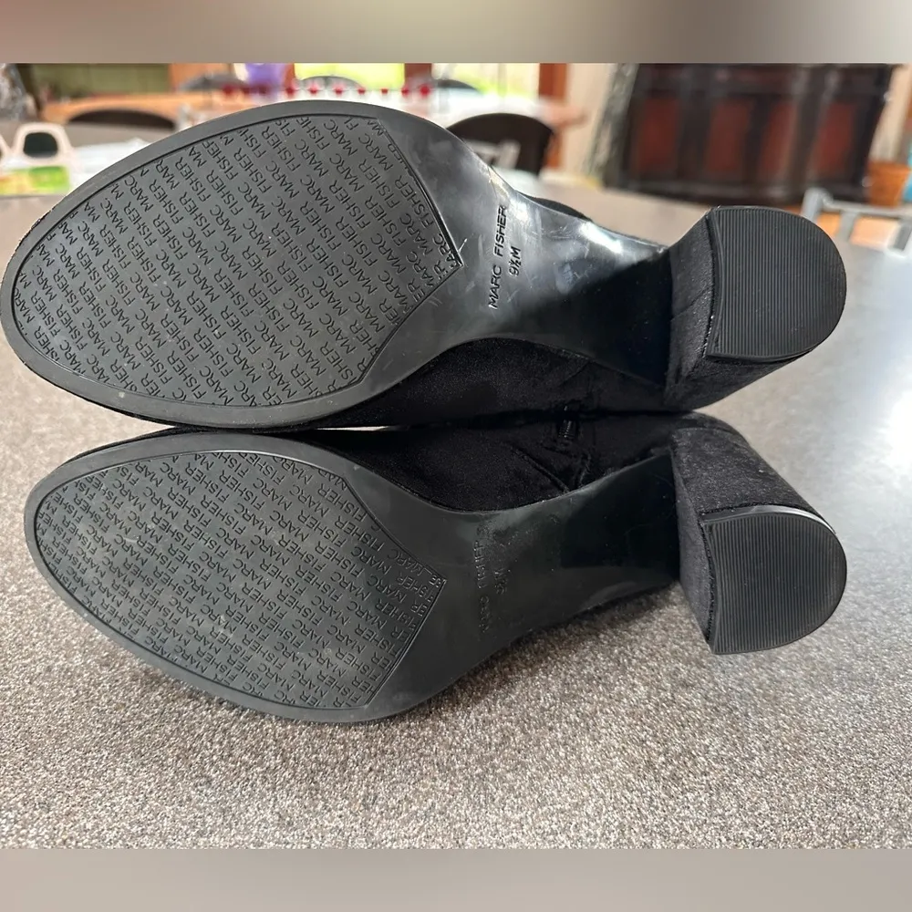 Marc Fisher Black Velvet, Block Heeled,
Over The Knee Boots, Size 9.5 - Image 3