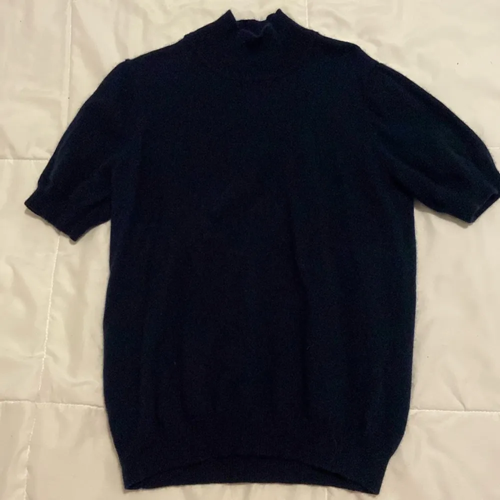 100% Cashmere Short Sleeve Mock Neck Top Blue - Image 3