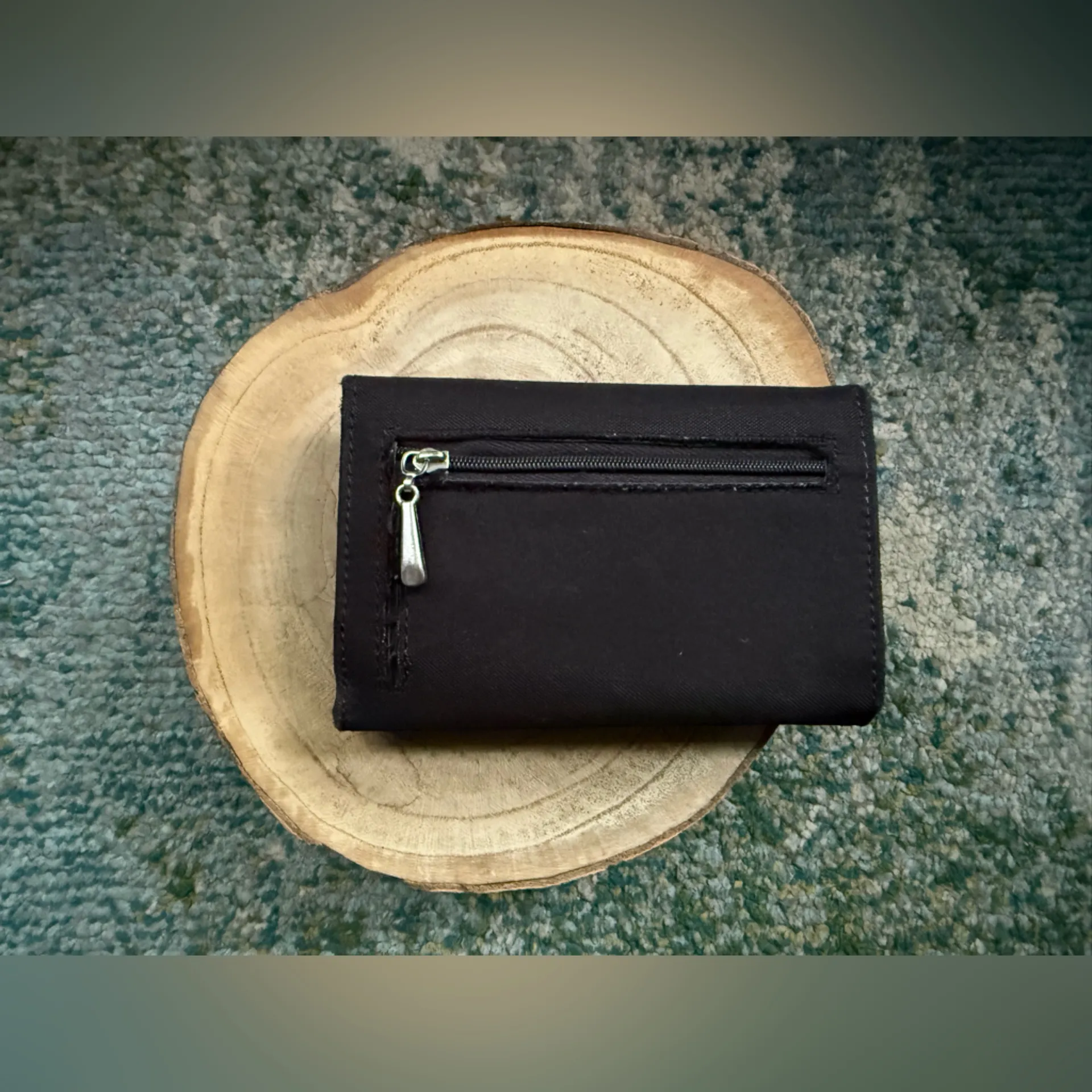 Kate Spade Vintage 90s  black polka dot logo medium snap wallet - Image 8