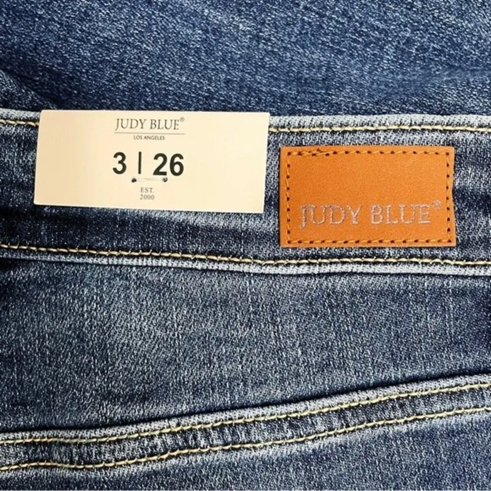 NWT Judy Blue Jeans Judith Button Fly Dark Wash Trouser Flare Size 26 | 2/3 NEW - Image 11