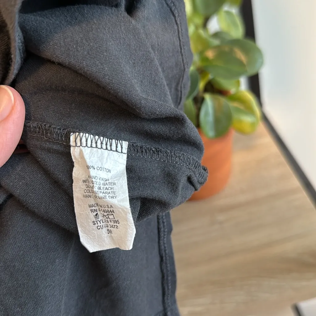 Zutter USA Leopard "Babe" Graphic Intentionally Distressed Holey SS Tee, M Black Size M - Image 6