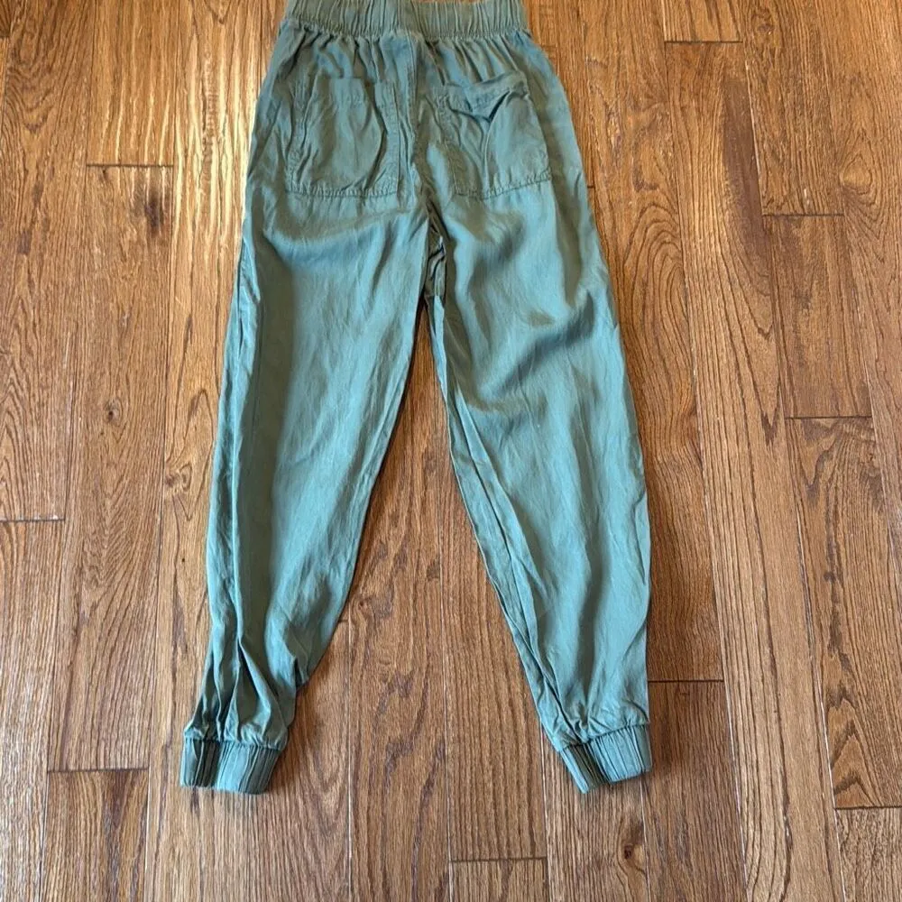 Universal Thread green high rise jogger pant size xs - Image 9