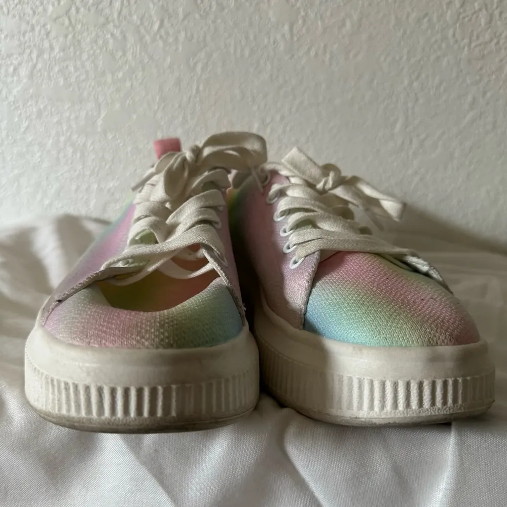 BP Sonnyfab Pastel Rainbow Tie-Dye Lace-Up Sneakers - Image 2