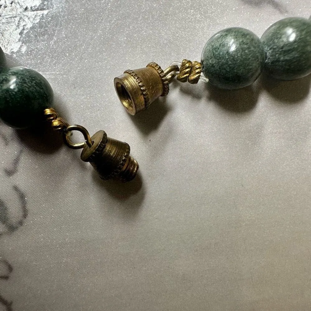 Green natural stone jasper necklace - Image 5