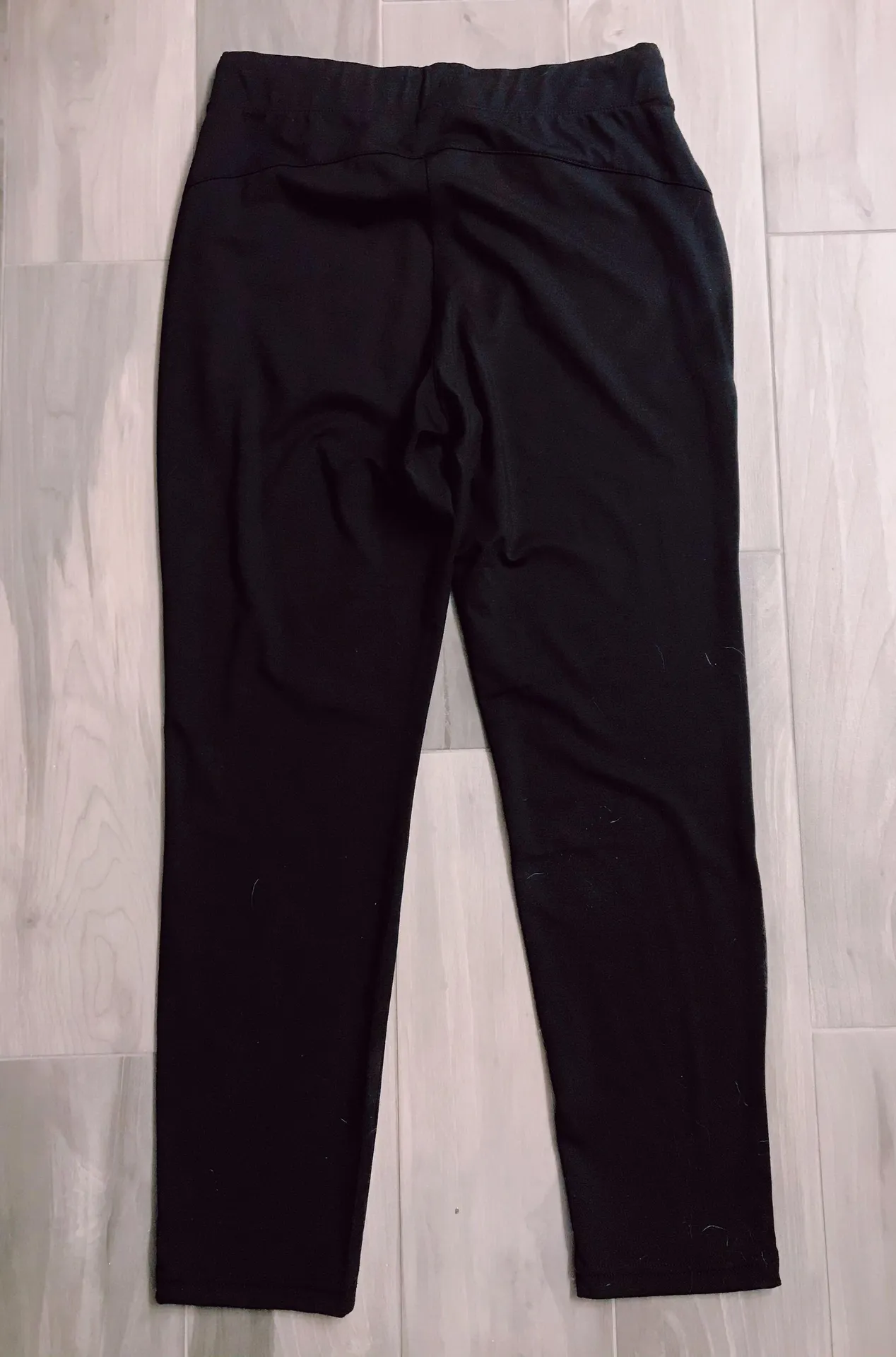 Yogalicious  Black Yoga Joggers - Image 2