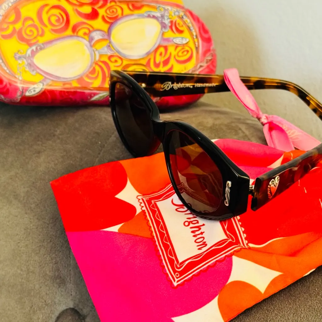 Brighton Vintage Tortoise Two Of Hearts Handmade Sunglasses - Image 8