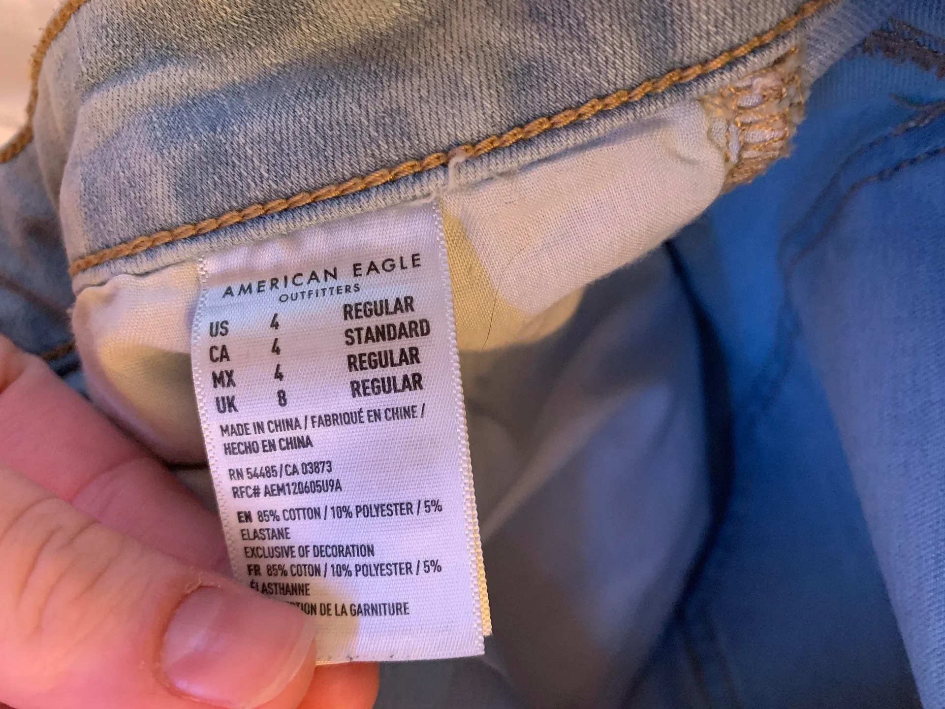 American Eagle Jeans - Image 5