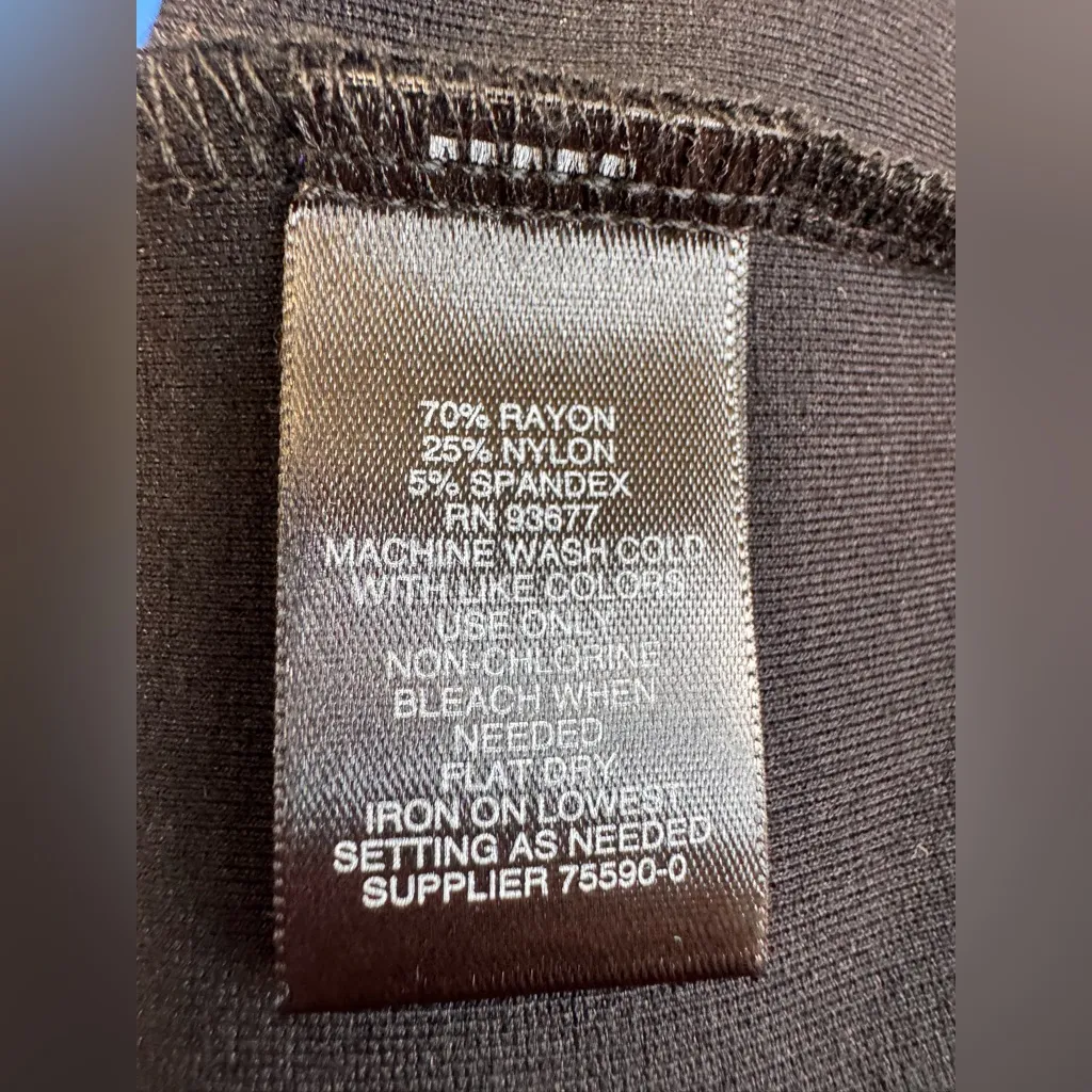 Bold Elements New With Tags  Dress- Medium - Image 5