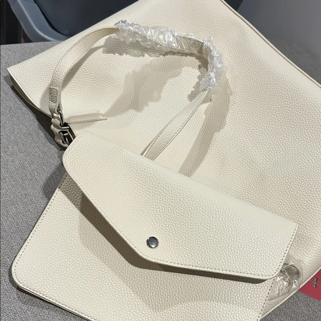 Elegant Cream Pebbled Tote Bag NWOT - Image 10