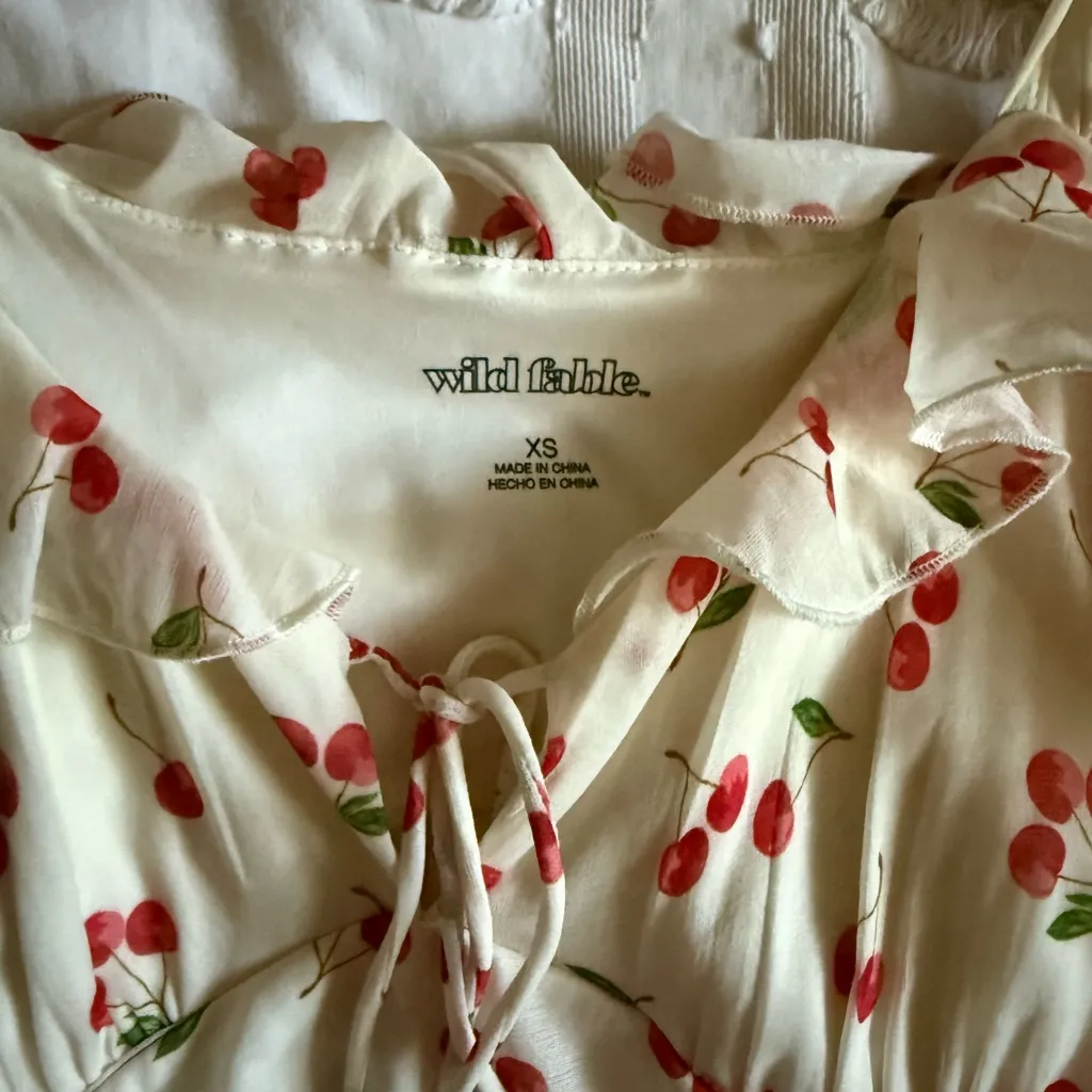 Wild Fable  Cherry Patterned Cream Camisole - Image 2