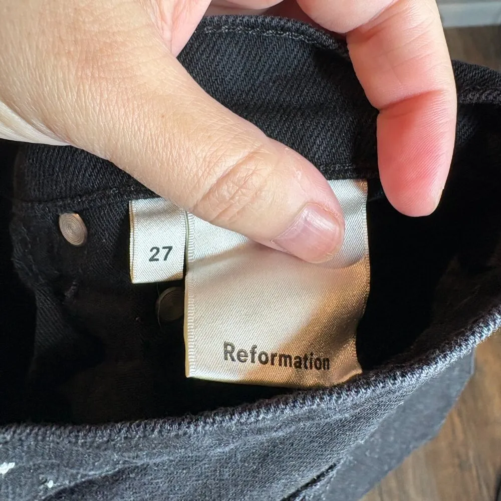 Reformation Julia Crop High Cigarette Jean in Black - Image 6