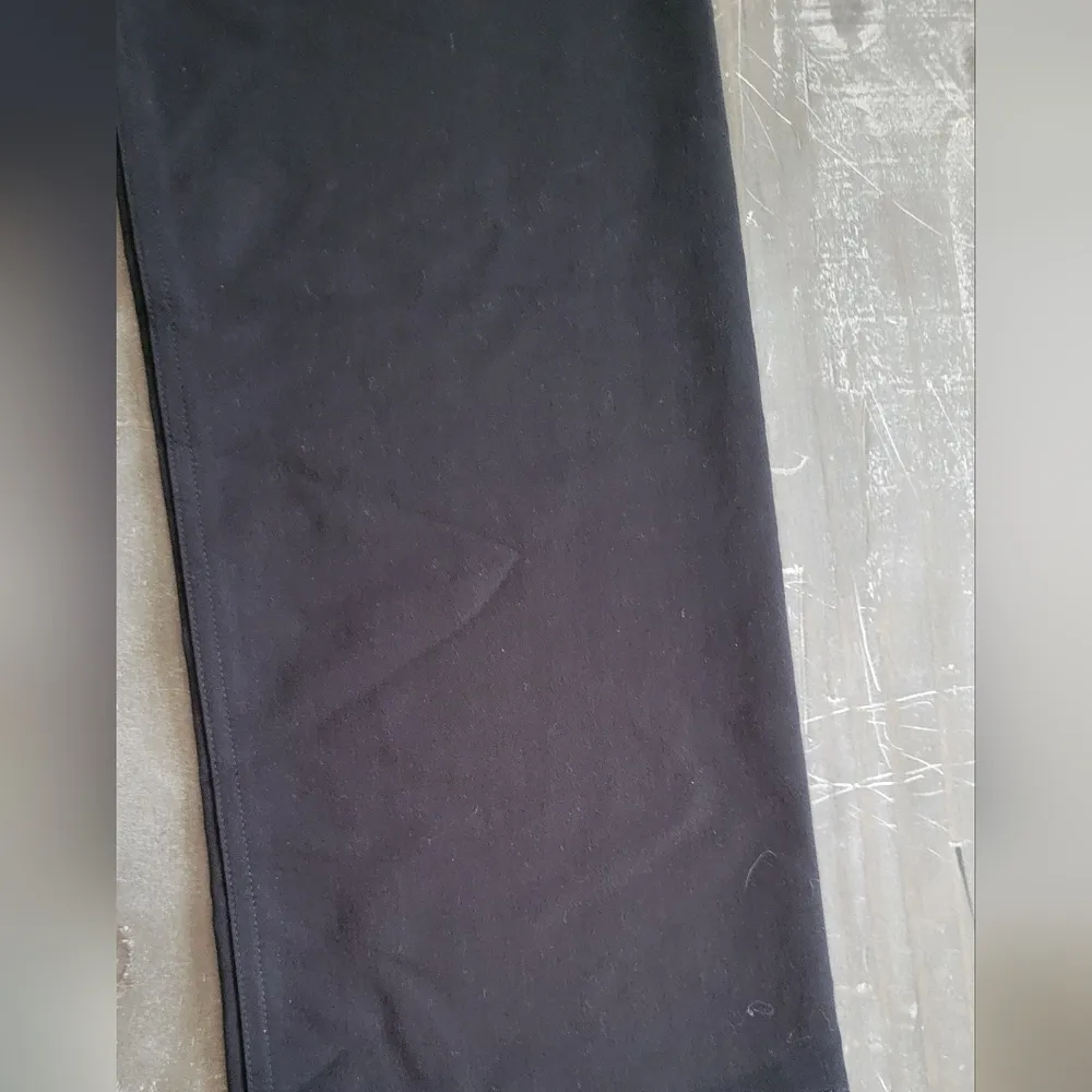 NWT Figs Livingston Scrub Pants Size S - Image 2