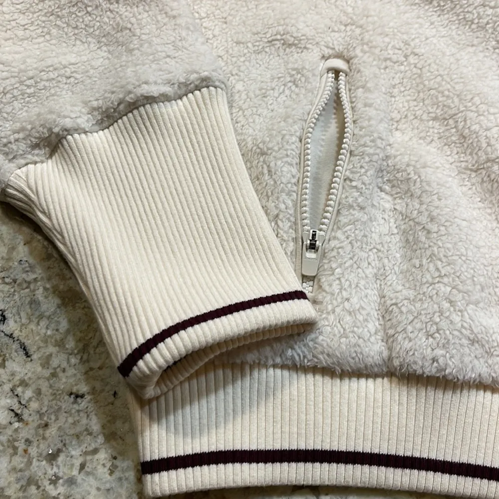 NEW LISTING • Athleta Sherpa XL Jacket Neutral Cream - Image 7