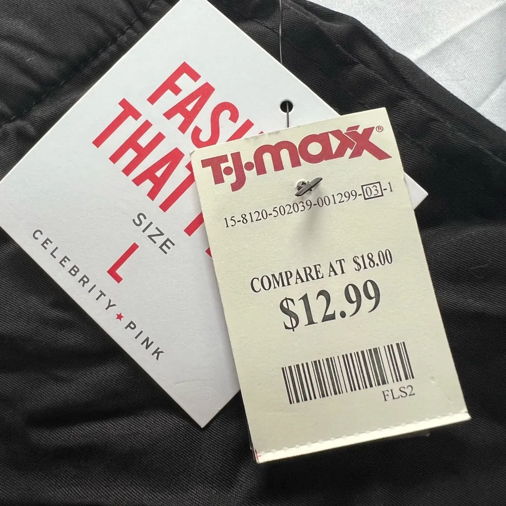 Celebrity Pink Black Shorts - Image 4