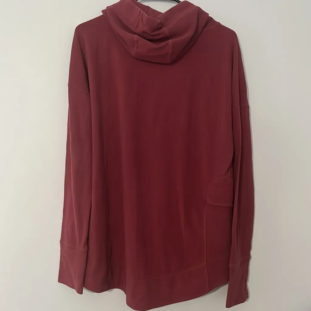 Sweaty Betty Maroon‎ Cowl Neck Sweater Size Medium - Image 3