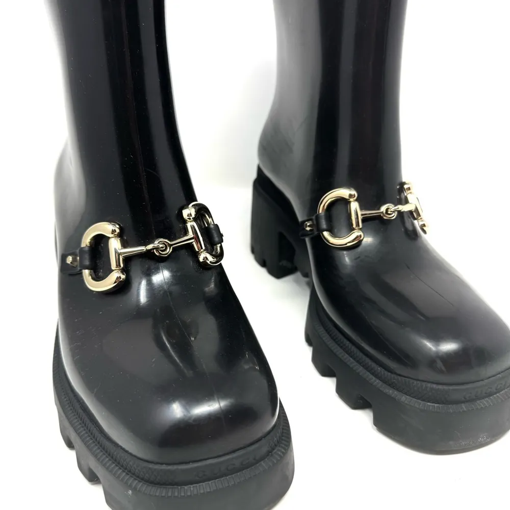 Gucci Black Horsebit Rubber Rain Boots – Size 8 Ankle Booties - Image 3