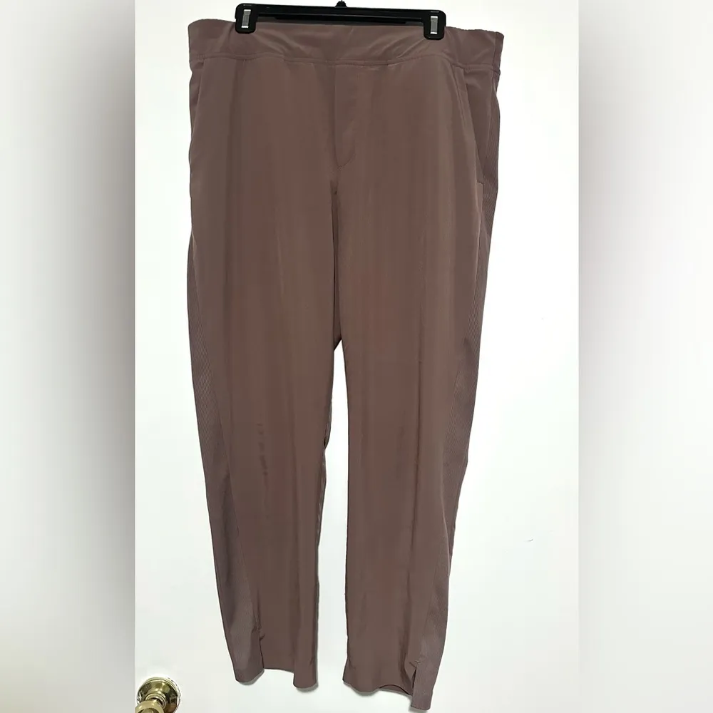 Athleta Brooklyn Ankle Pants Athletic Sporty Slim Fit Stretch Heart Rose Sz 14 - Image 5