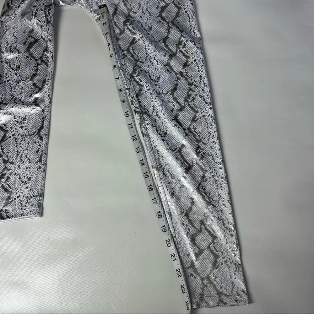 KYODAN Womens Athletic Sporty Python Silver Foil Print Legging  Sz XS - Image 3