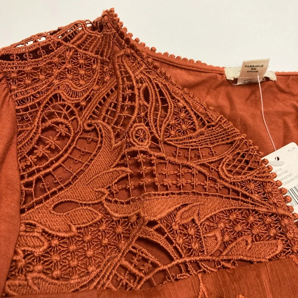 NWT TINY Balloon Sleeve (rust/orange color) - Image 9