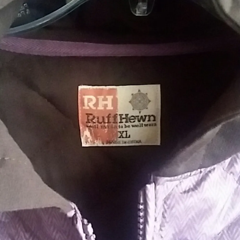 Ruff Hewn Hooded Vest - Image 3