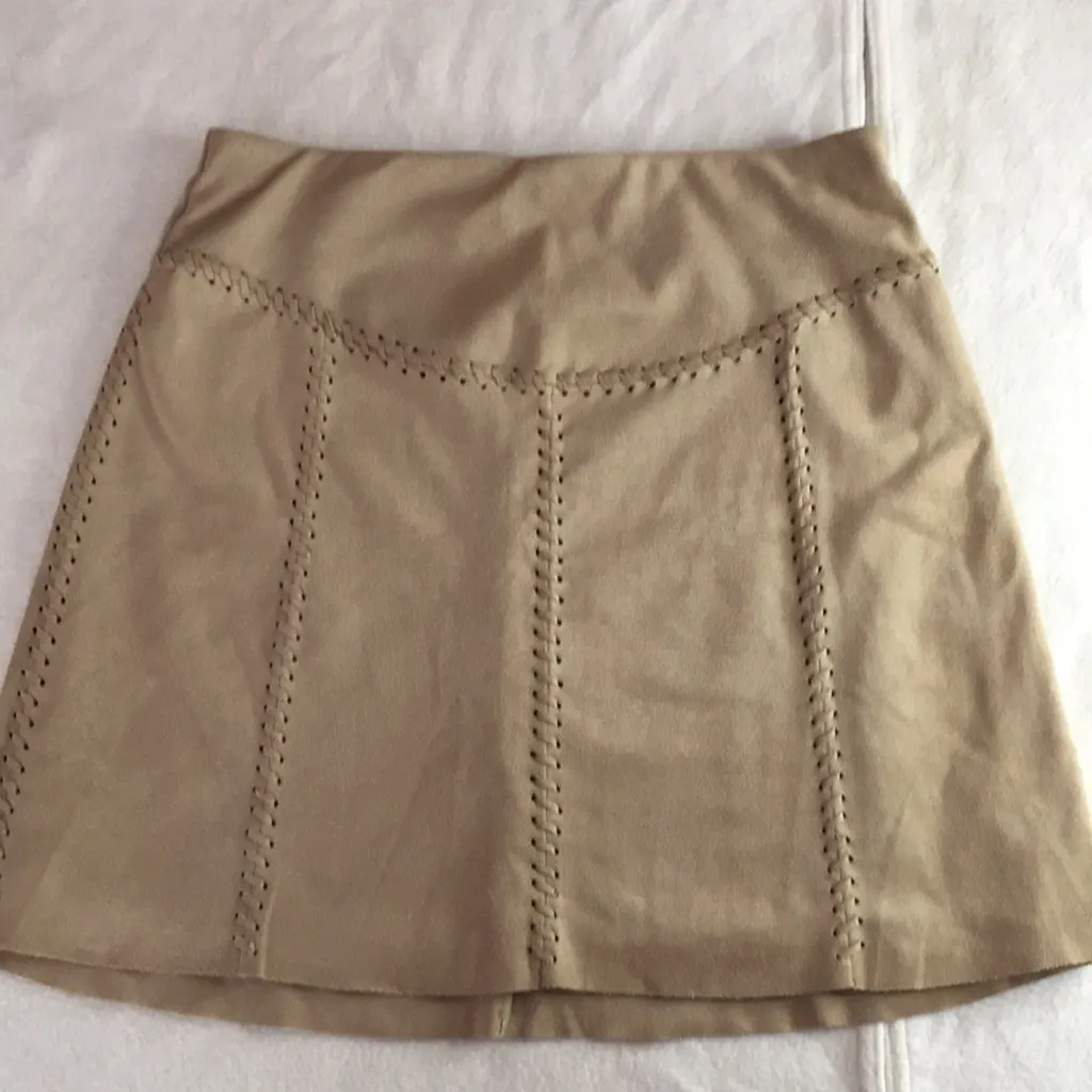 New Liberty Garden Faux Suede Skirt Elastic Waistband Stretchy Camel/Tan Size XS Tan - Image 7