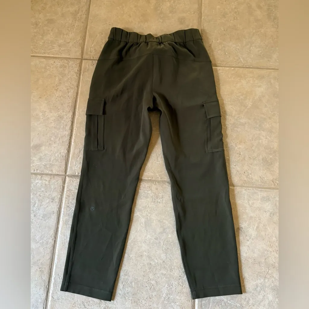 Lululemon Ready Set Cargo Pant Dark Olive – Size 6 (2019 Retired Edition) - Image 7