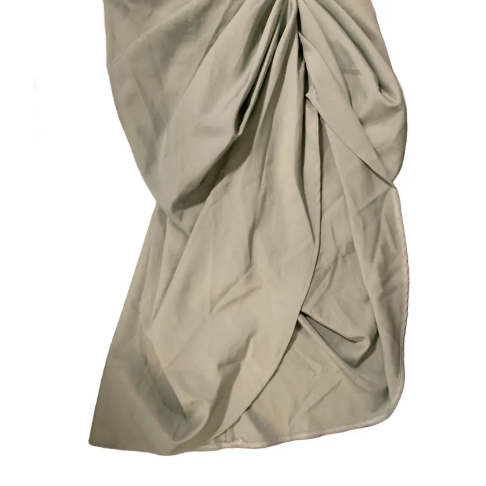 | Ruffle Sleeve Green Midi Length Slit Formal Dress Size 6 - Image 7