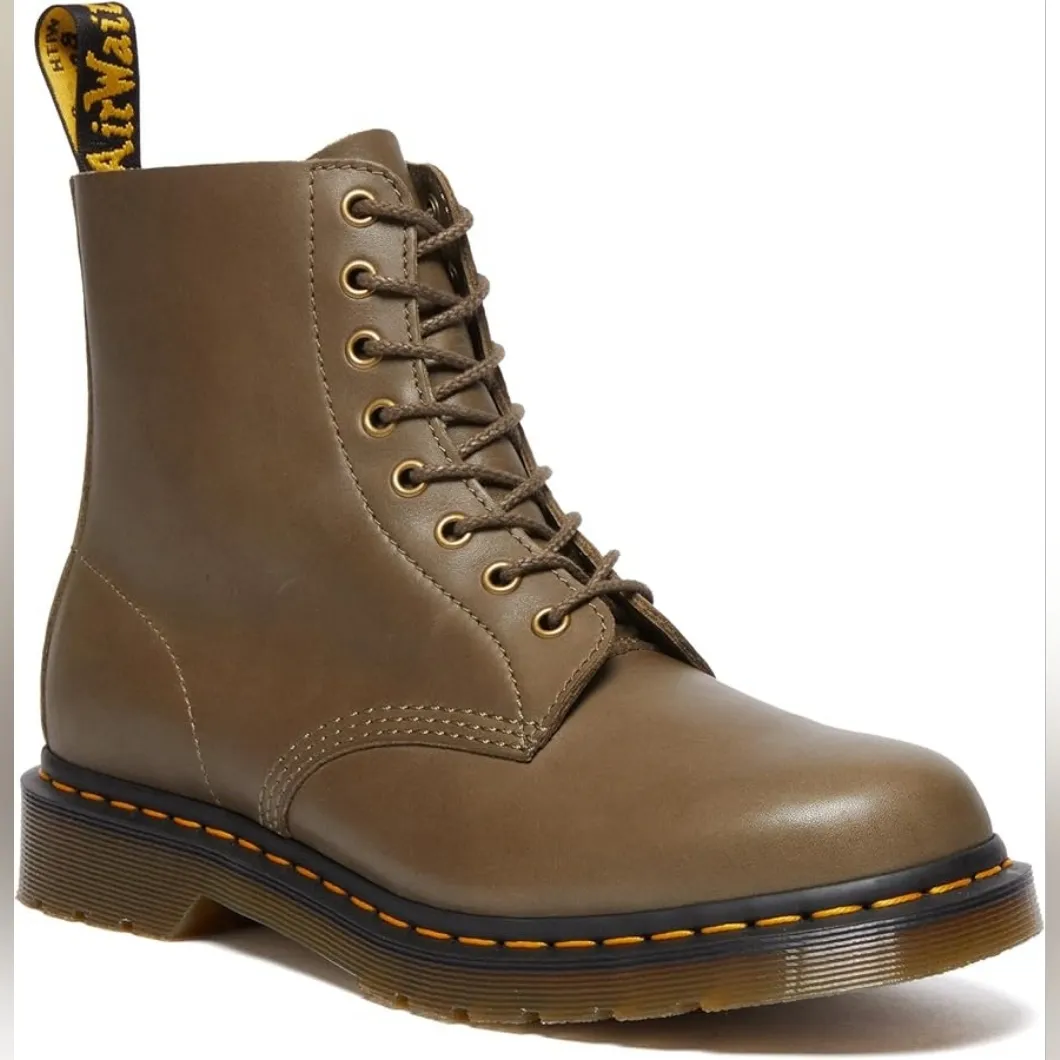 Dr. Martens 1460 Carrara Leather Lace Up Boots - Image 9